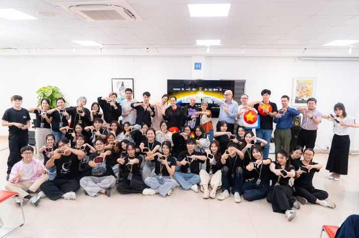 Large group photograph of HUTECH students, faculty, organizers, and international guests at Future Frame Celebration Week 2025